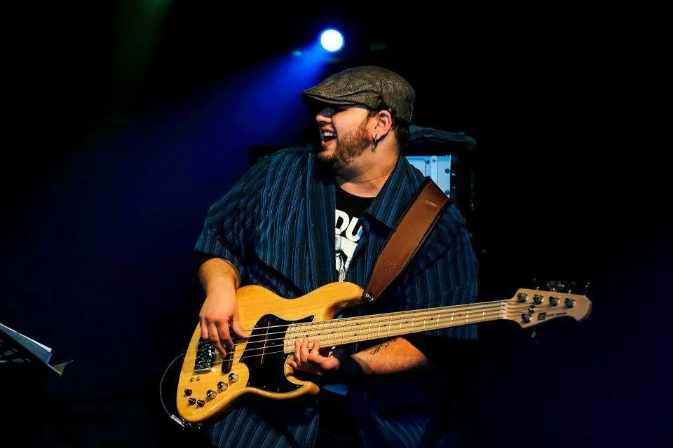 Travis Carlton - Terrific Bassist Who's Played With Joe Bonamassa, Robben Ford, Steve Gadd, Mark Lettieri, Andy Timmons. Dad Is Guitarist Larry Carlton