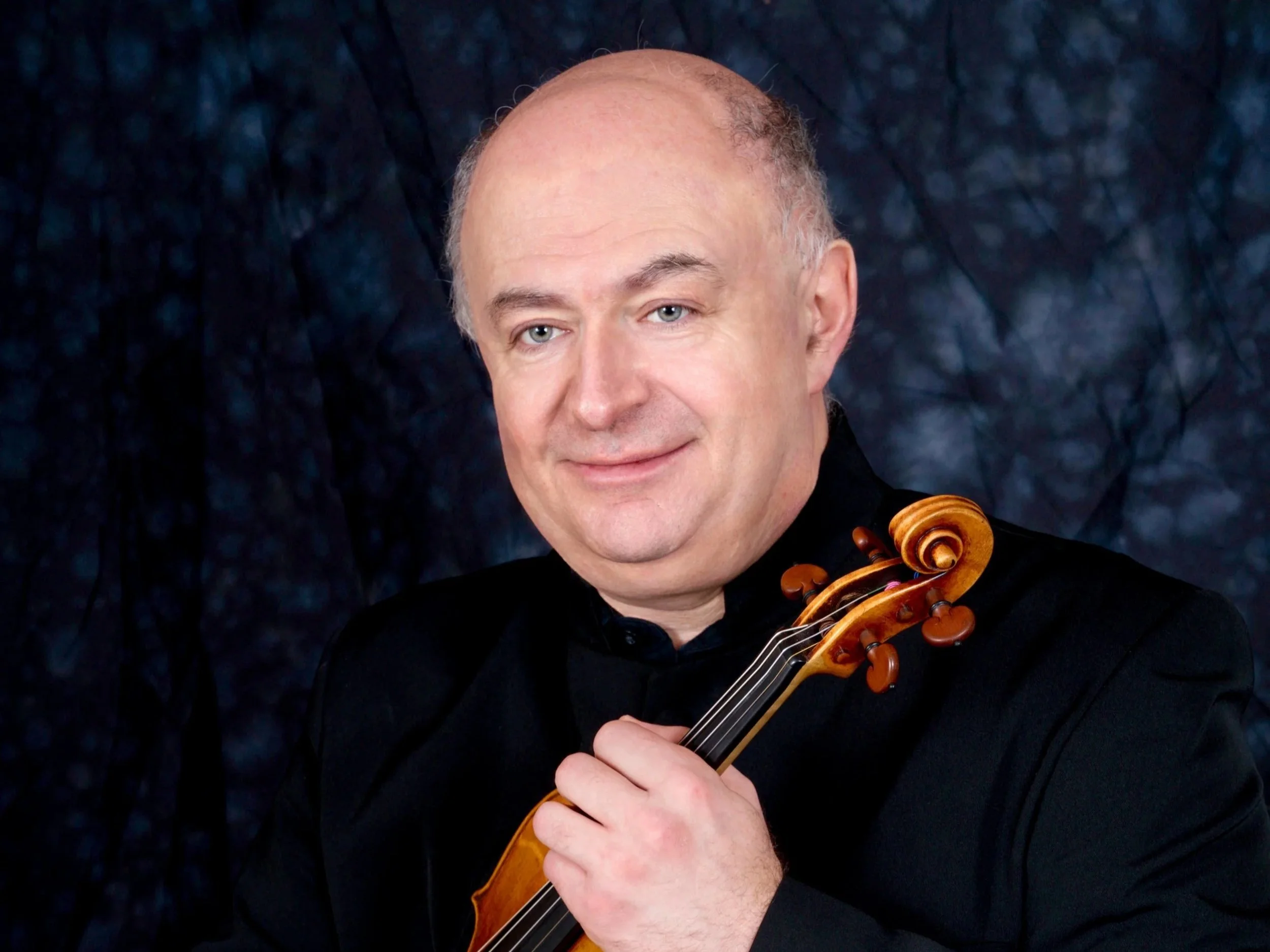 Ilya Kaler - Russian Born Violin Virtuoso. Only Violinist To Win The Gold Medal At Tchaikovsky, Sibelius and Paganini Competitions. Soloist, Chamber Musician, Teacher