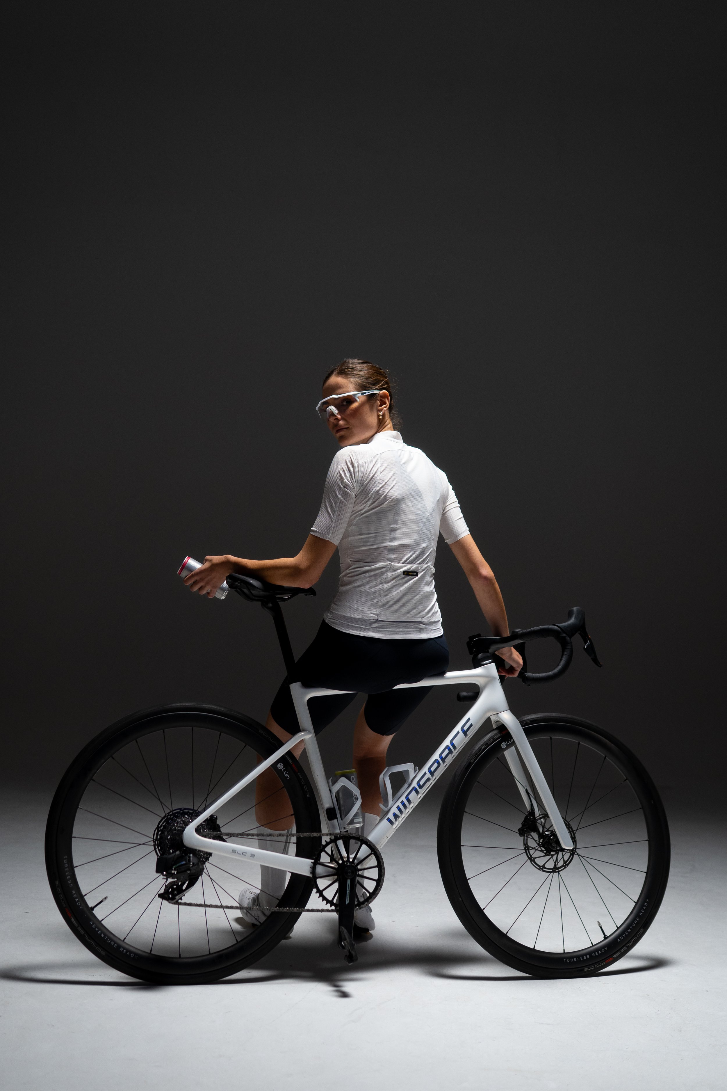 TWOZERO-Studio Extra-5.jpg