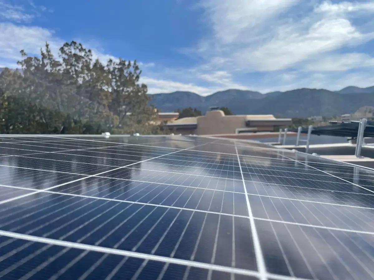 Why Albuquerque's High-Desert Sun and Cool Mornings Are Good for Solar