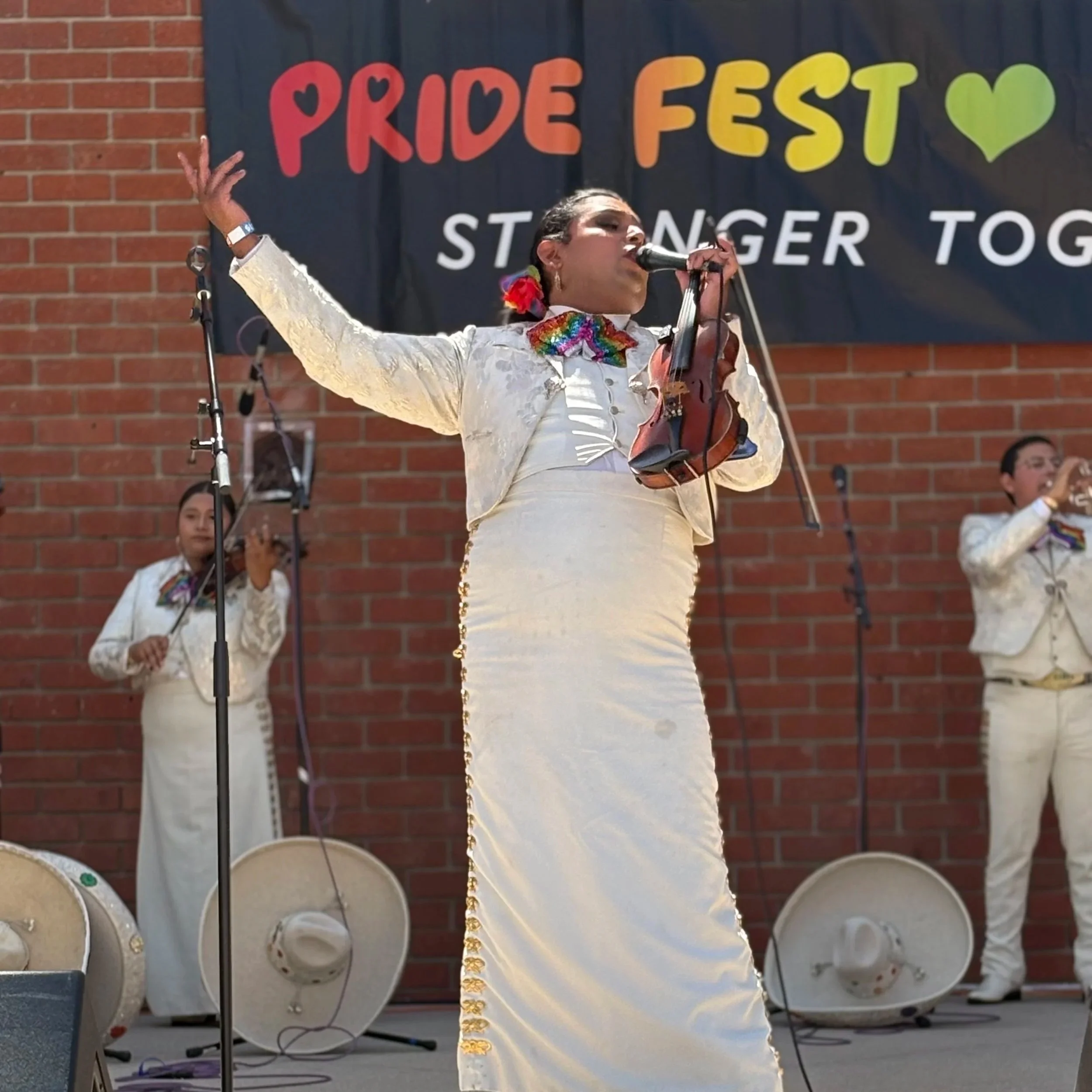World's 1st LGBTQ mariachi band DAZZLES L.A.