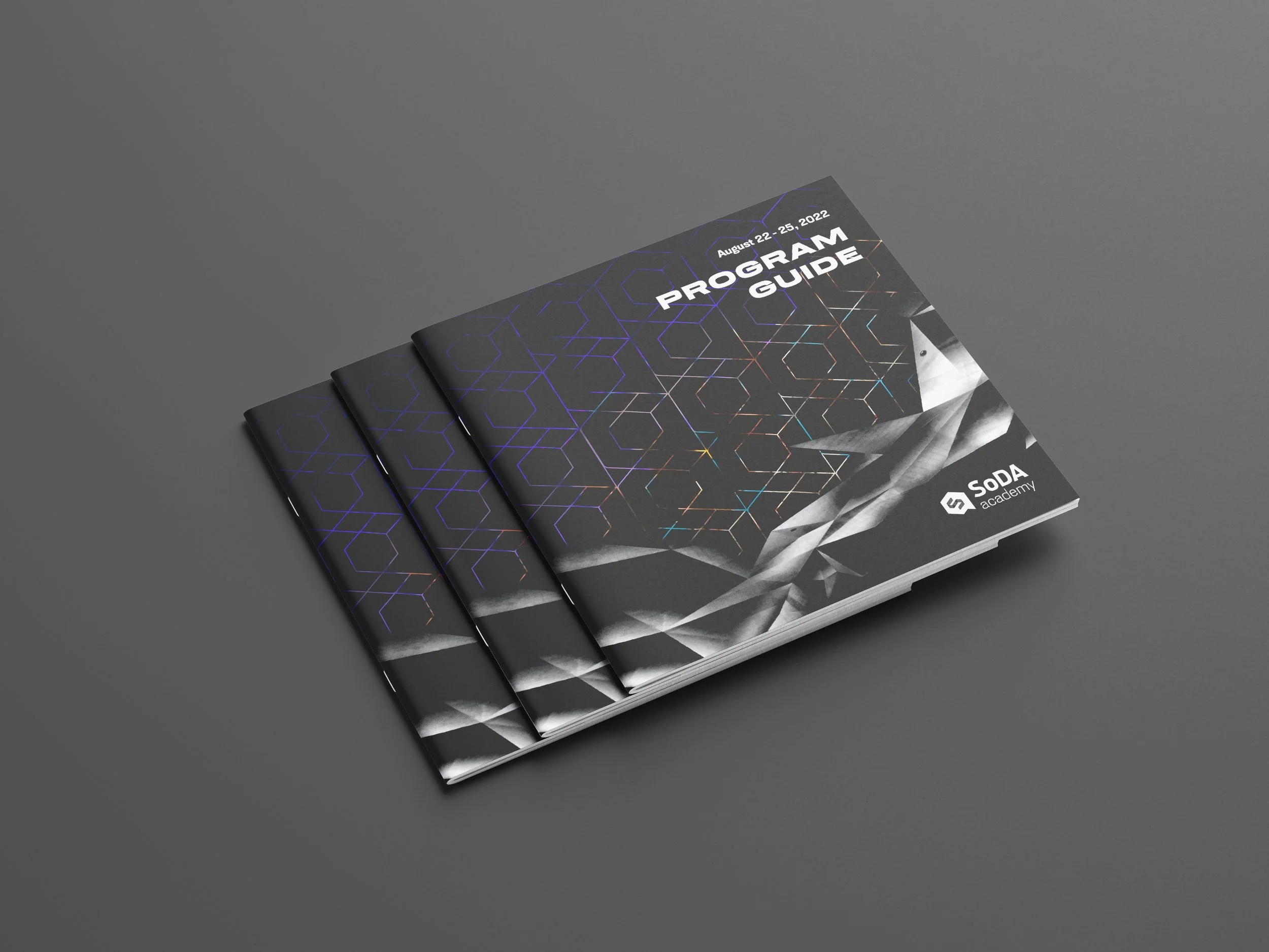 Free_Square_Brochure_Mockup_02.jpg