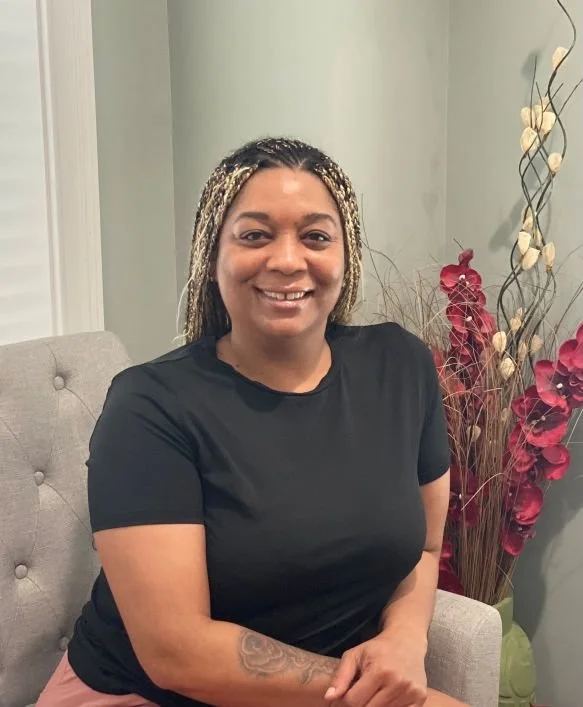 Massage Therapist Tomeka Crawford in Louisville, KY