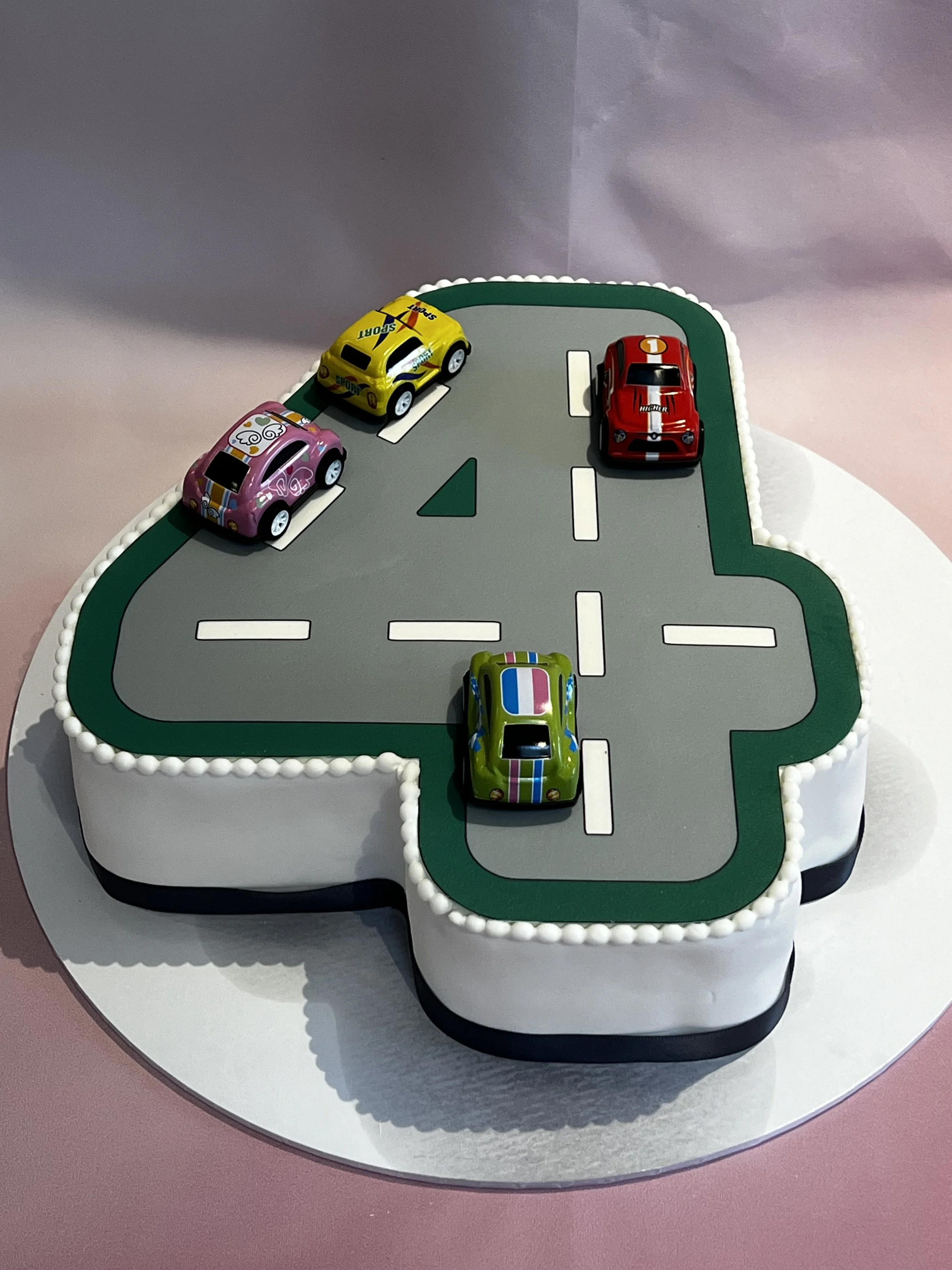 Number four bubble cake 