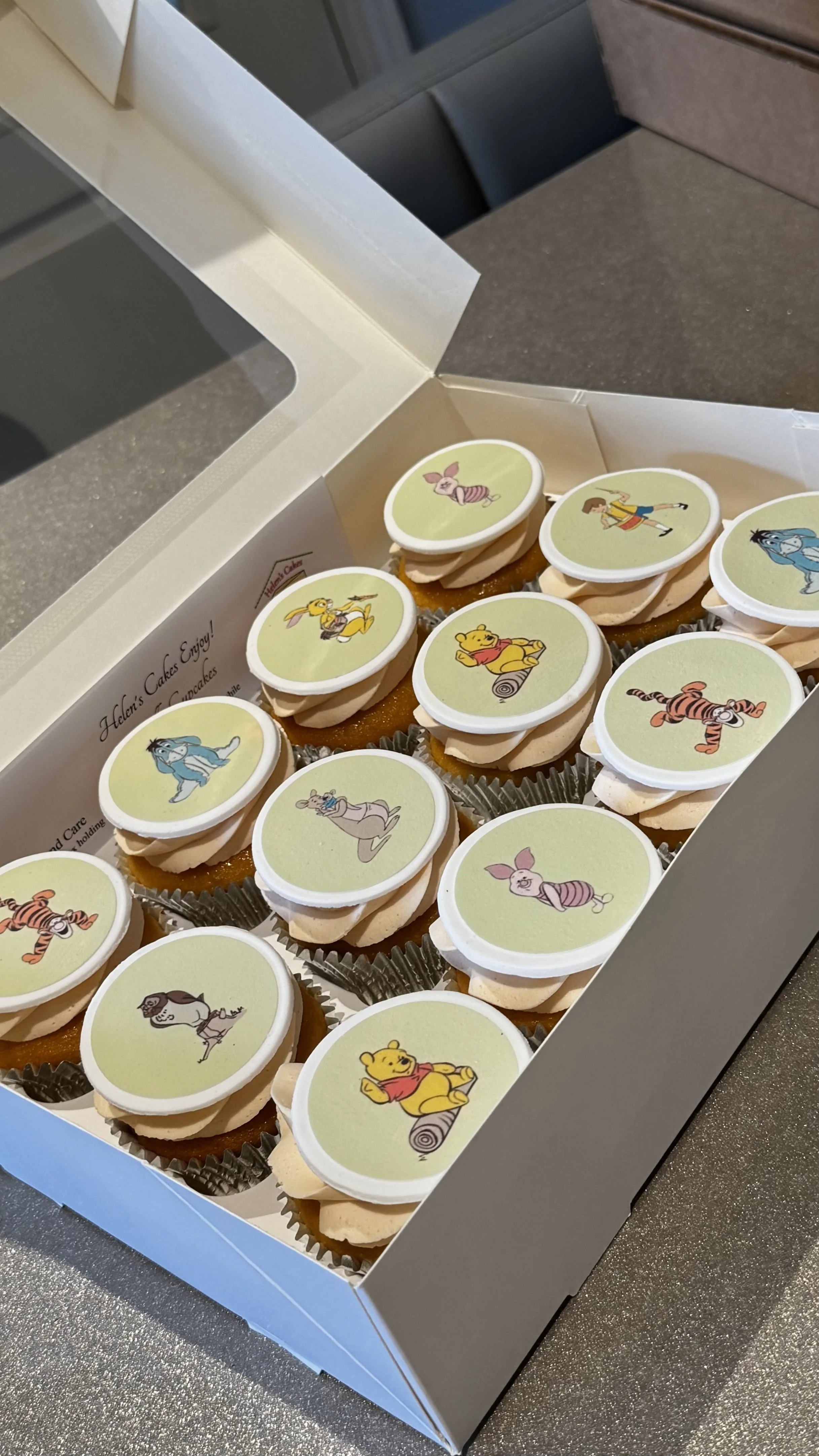 Traditional Characters on edible image sugar
