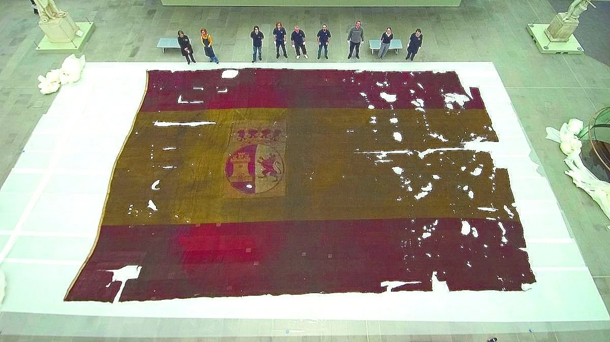 The Massive Spanish Flag from the Warship San Ildefonso (1805)