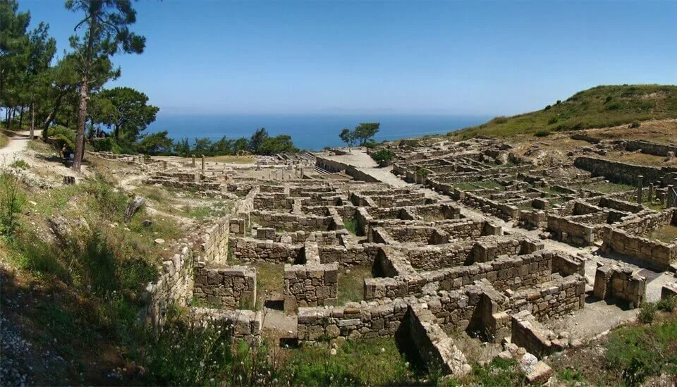 10 Overlooked but Unforgettable Archaeological Sites in Greece to ...