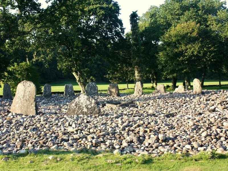 Stones In Outlander Facts About Craigh Na Dun, The Stone Circle In Outlander – KNDKO