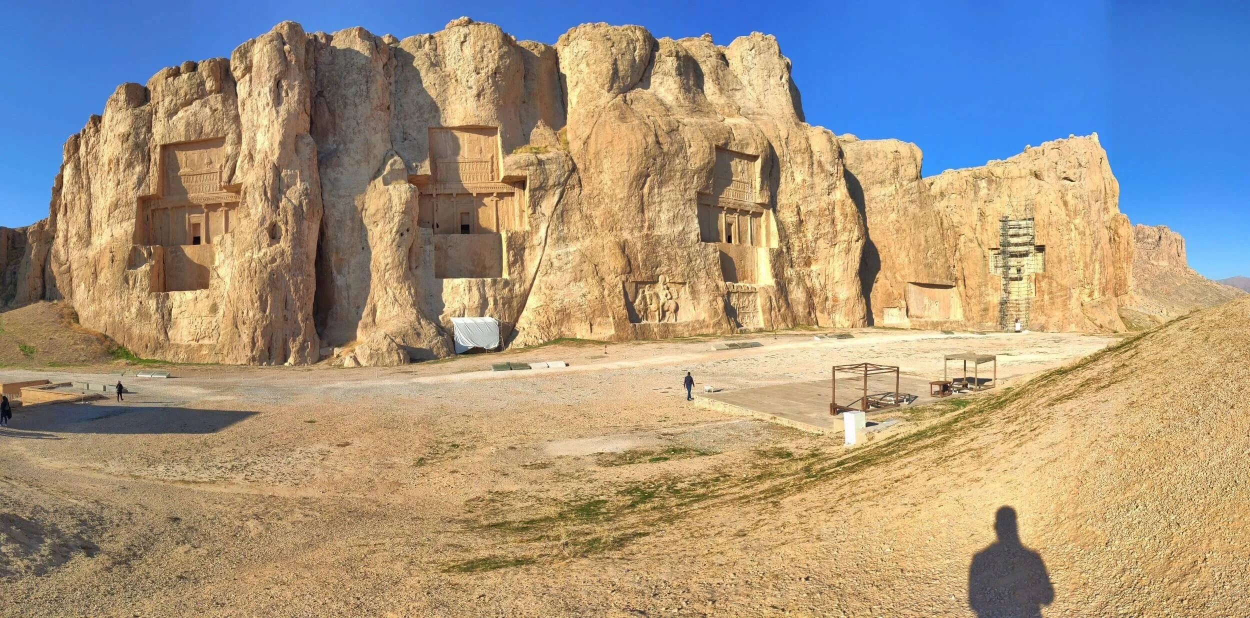 'Naqsh-e Rostam', Iran: The Royal Necropolis of the Achaemenid Dynasty
