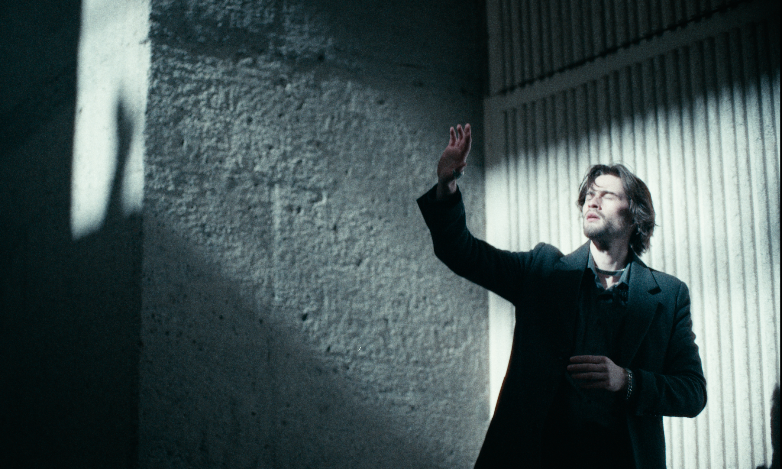 ENNUI - Hermes_HQ Stills_1.19.1.png