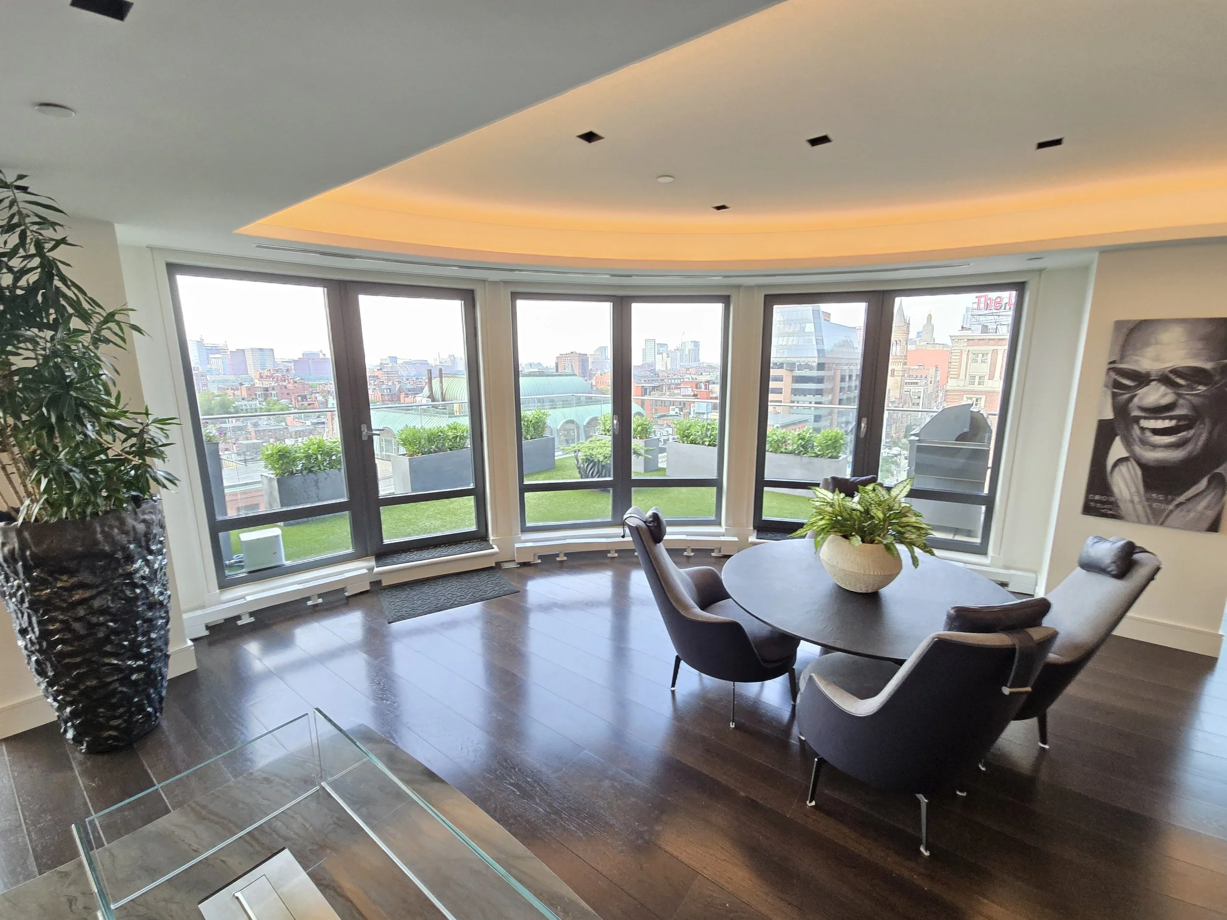 Interior and rooftop 4.jpg