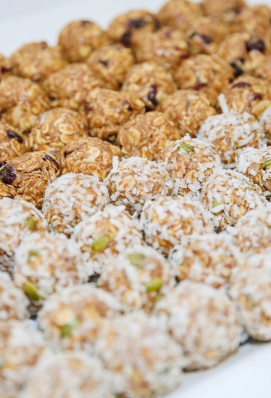 Almond Energy Bites