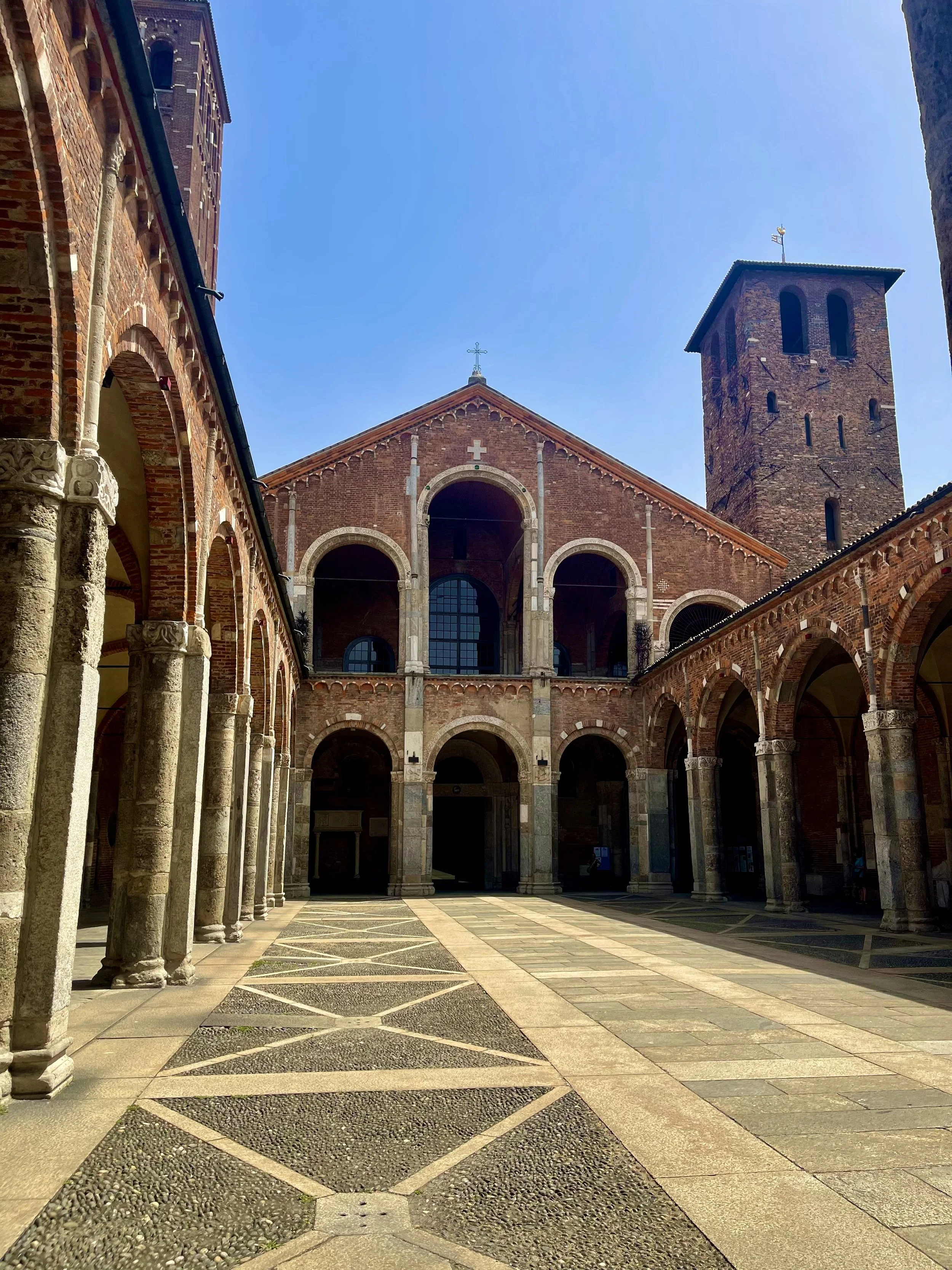 CIIC PR Graduate Intern: My Study Abroad Highlights 