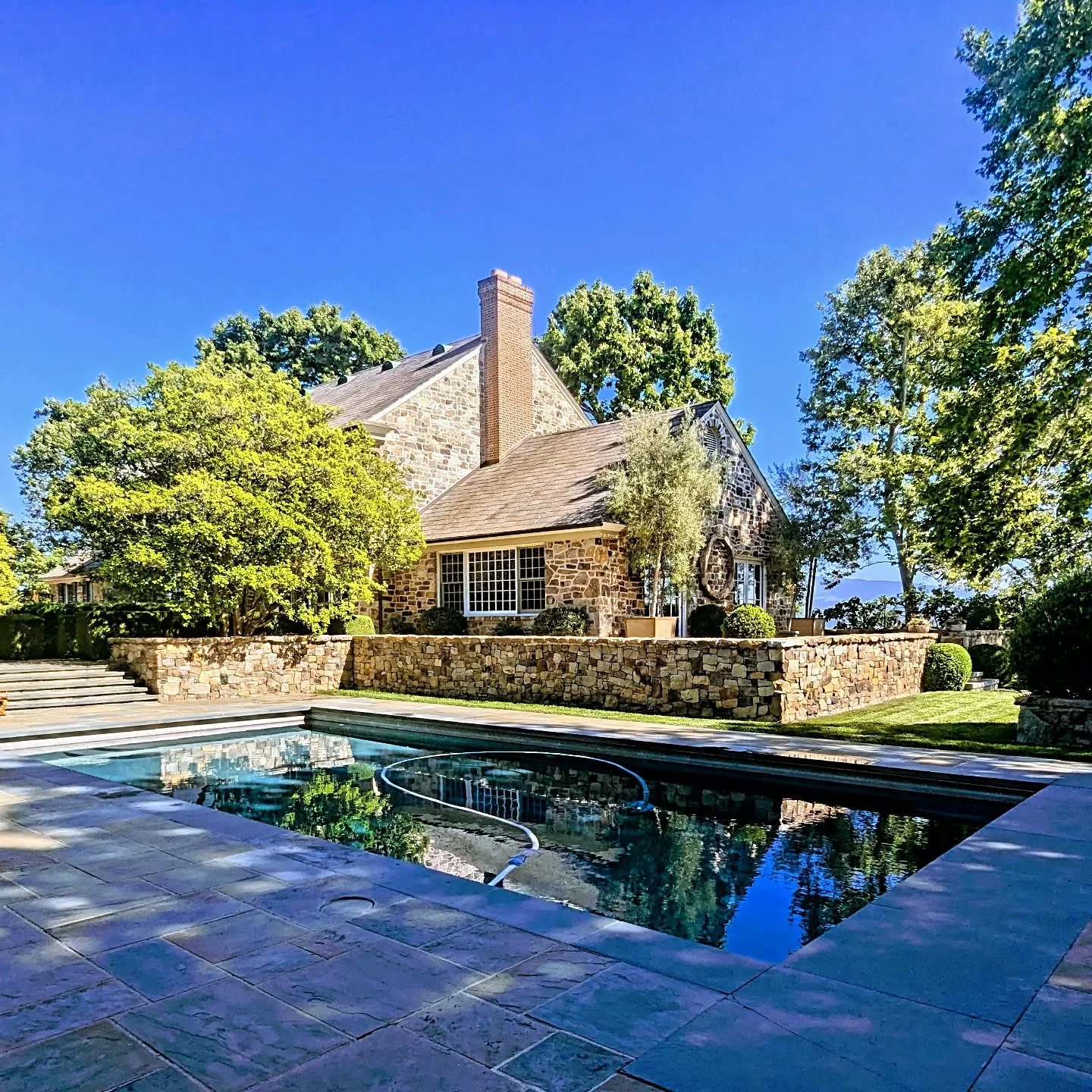 A shady Oasis in a remote location is our dearest friend while we #justsavewater💦