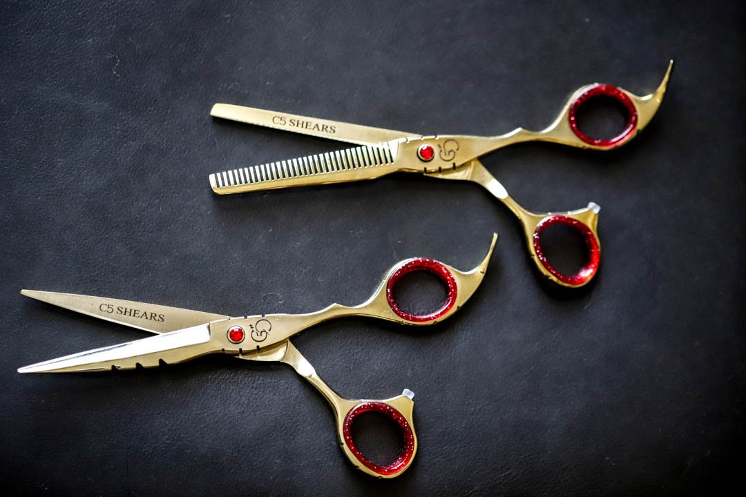 Shark-Gold-C-5-Shears-Black-Background-Opened.jpg