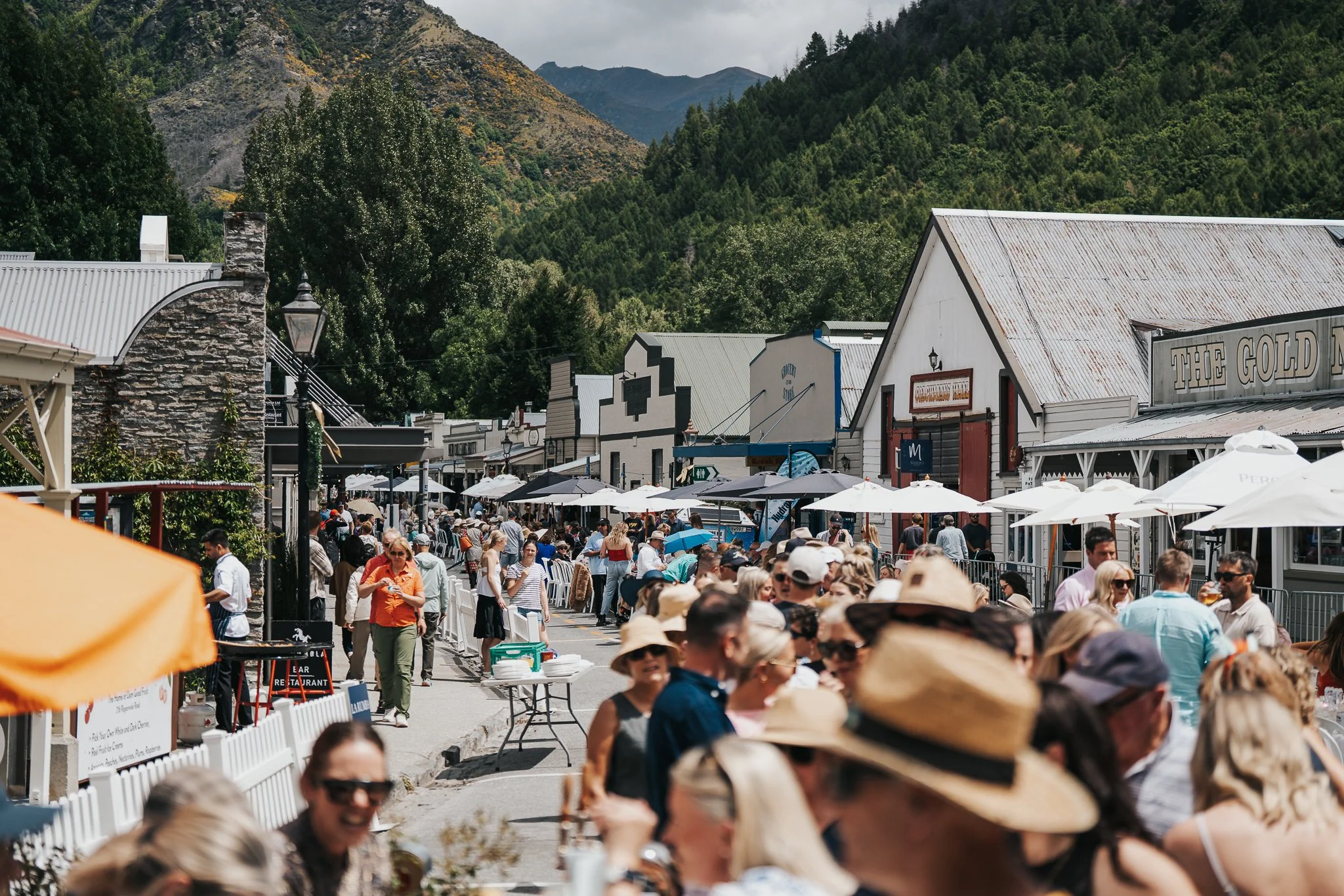 Guests dining at Arrowtown Long Lunch event by You Gather