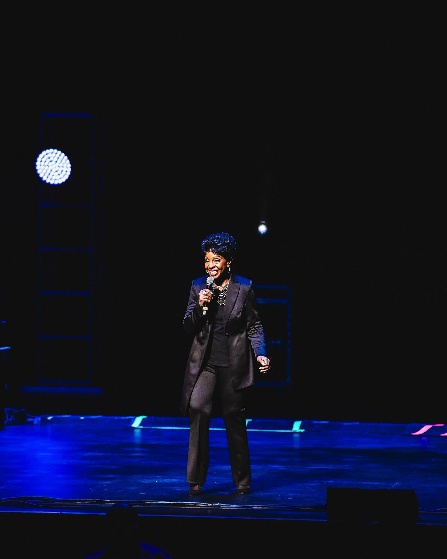 go check out our gallery on miss gladys knight ( @msgladysknight ) by our own @lantzmartin !!!