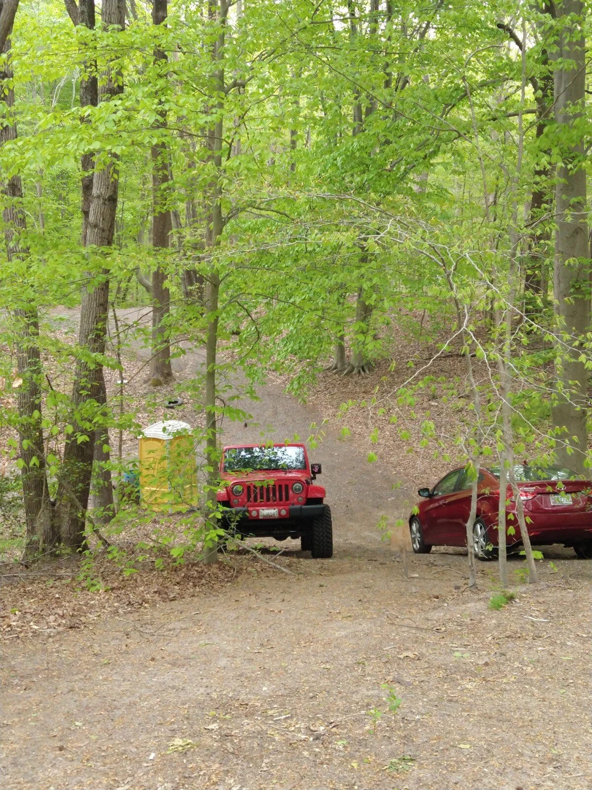 Honey Bee Campsite Entrance| Parking