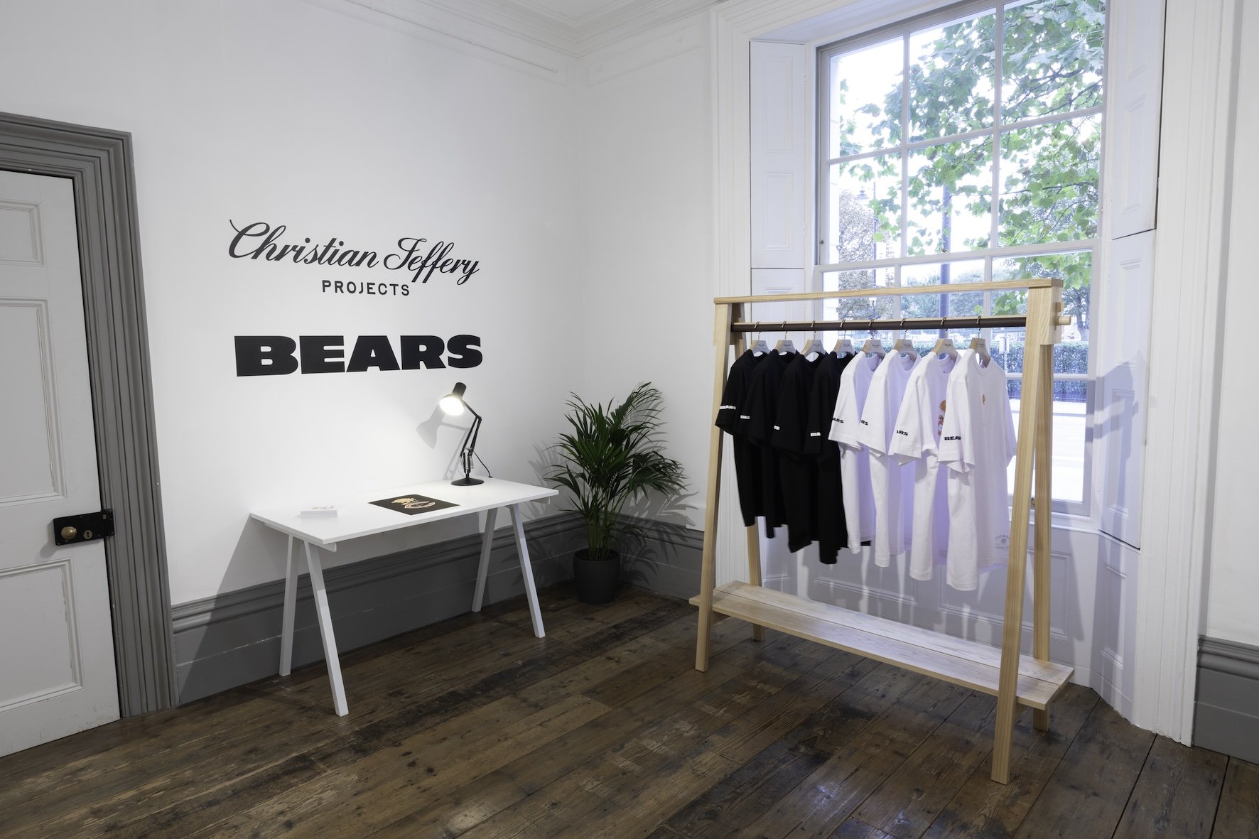 13 - A Special Commission Celebrating the '85 Bears by Christian Jeffery at OOF Gallery.jpg
