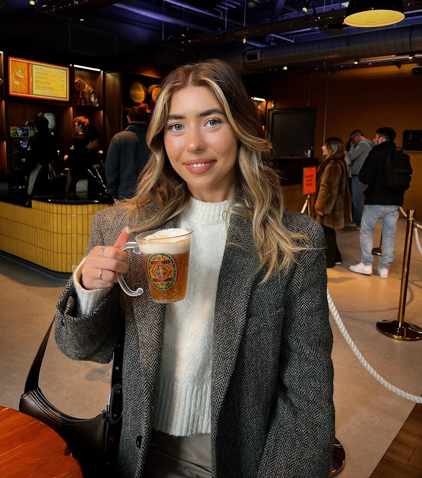 🧙&zwj;♀️🍂🤎🦇 

#wbtourlondon