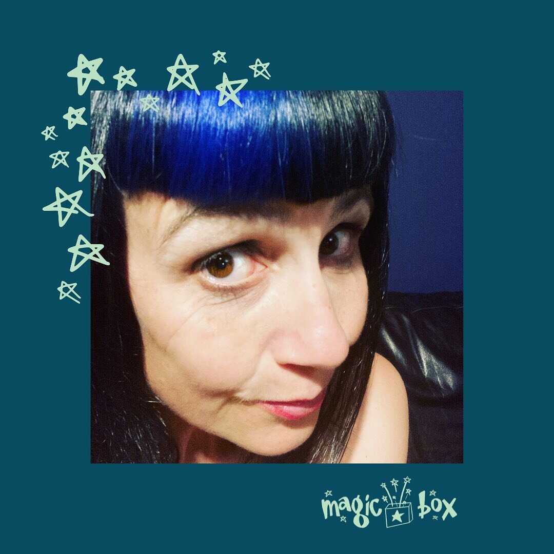 Back to black. (And blue.)
.
Thanks Gunel @harnessandmane 👊🏻
.
.
#magicbox #interactivestorytelling #stillgoing #sessionstilendofjuly #inthewordsofamywinehouse #howhasitbeen10years