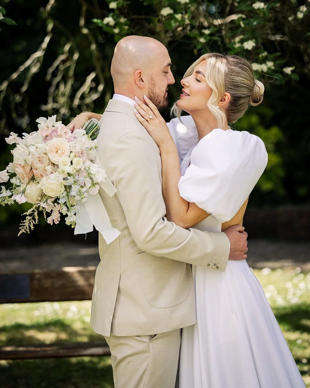 The gorgeous Mr and Mrs E - just married. Don't they look fantastic?

That DRESS @andforlove and stunning florals @thepetalgirl, we are obsessed.

@octoberjamesphotography