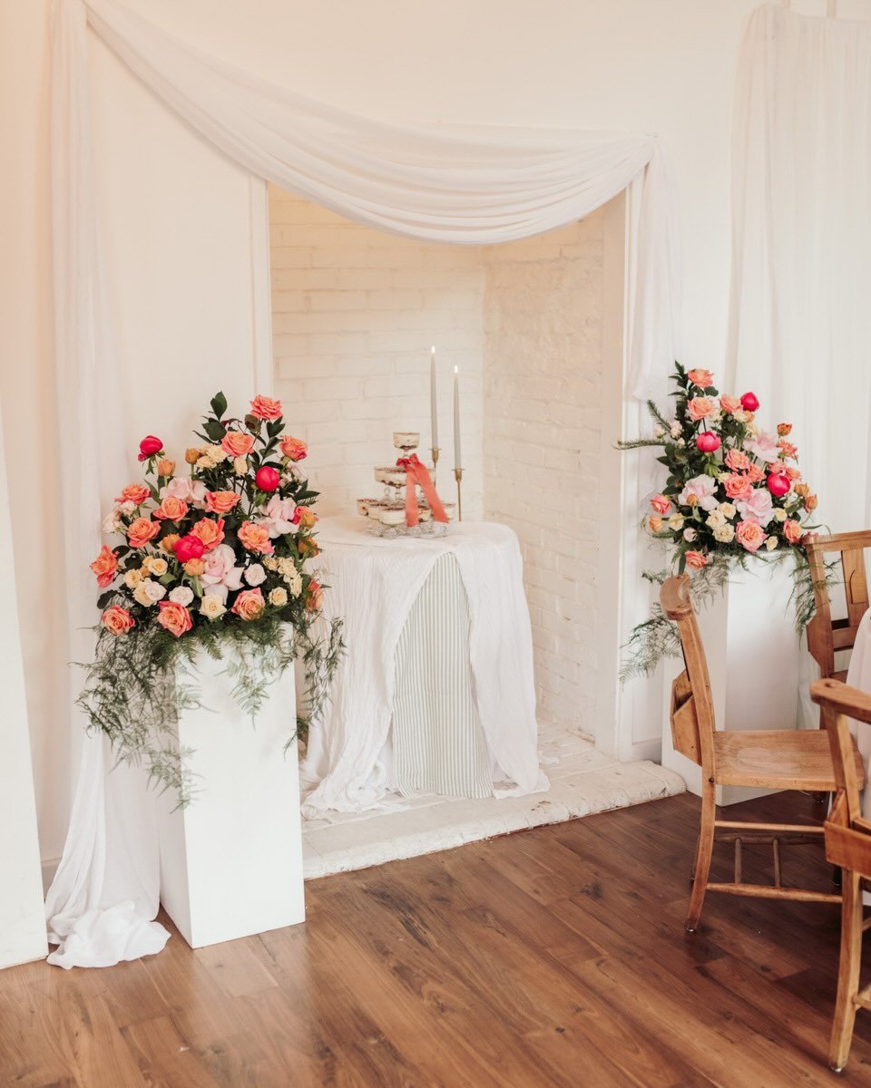 Styling queen @partysquared_weddings worked her magic again for our open weekend last month. We adore her eye for detail and even better she knows the venue so well to advise you on what exactly works best and where, to bring your vision to life. 
Ou