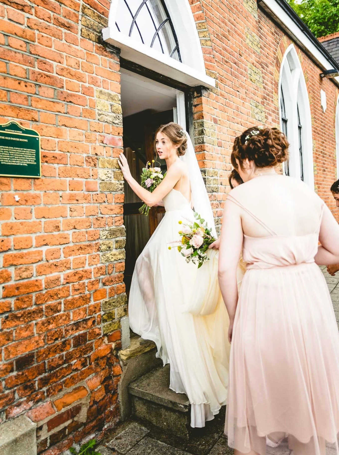 5 things couples love about TOPR 🥂

✨ Exclusive use &mdash; the space is yours for the day.
✨ A relaxed, intimate atmosphere.
✨ Amazing food and drinks with lots of casual options.
✨ A flexible space you can make completely your own.
✨ A venue that 