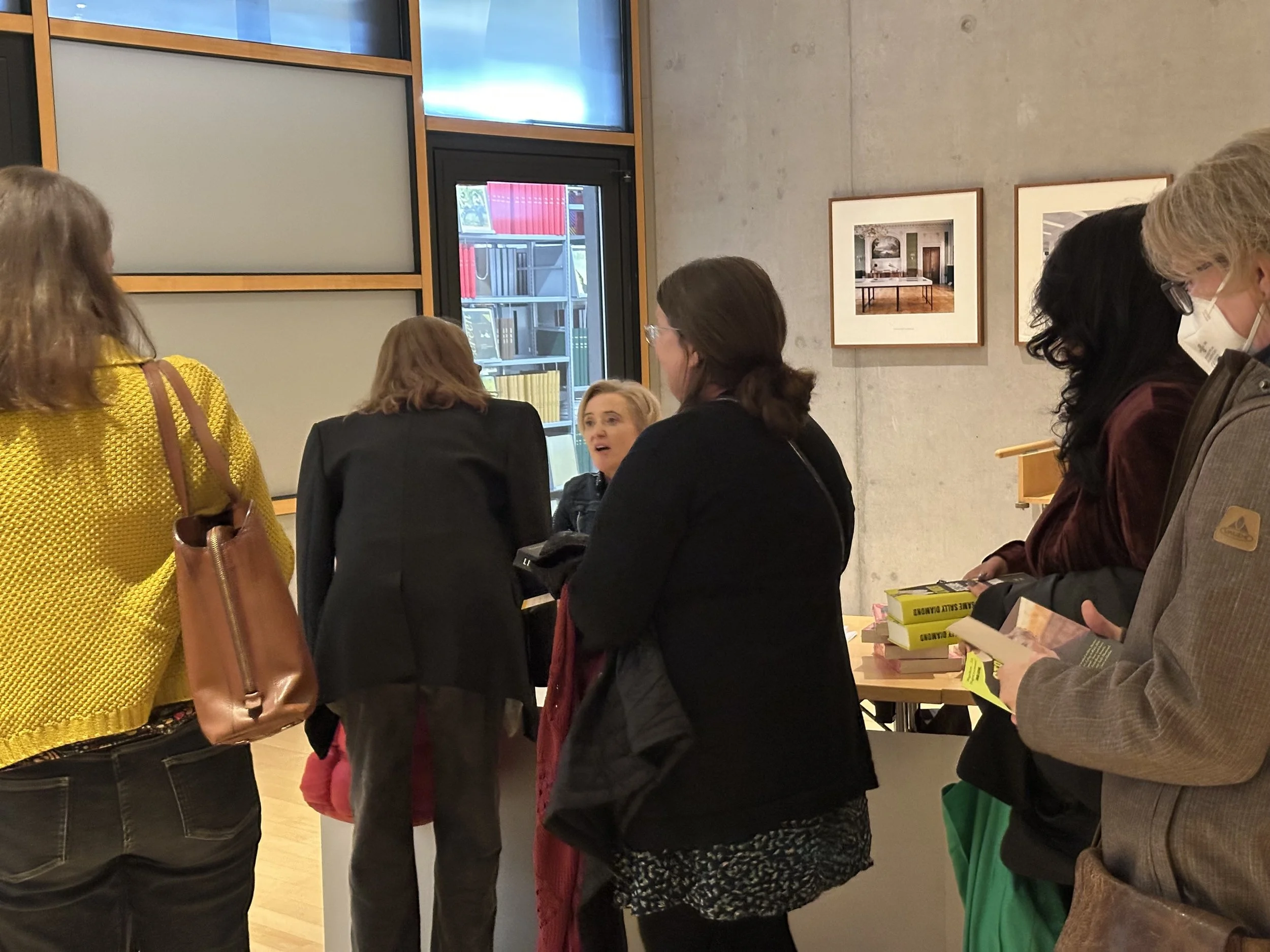 Frankfurt signing.jpeg