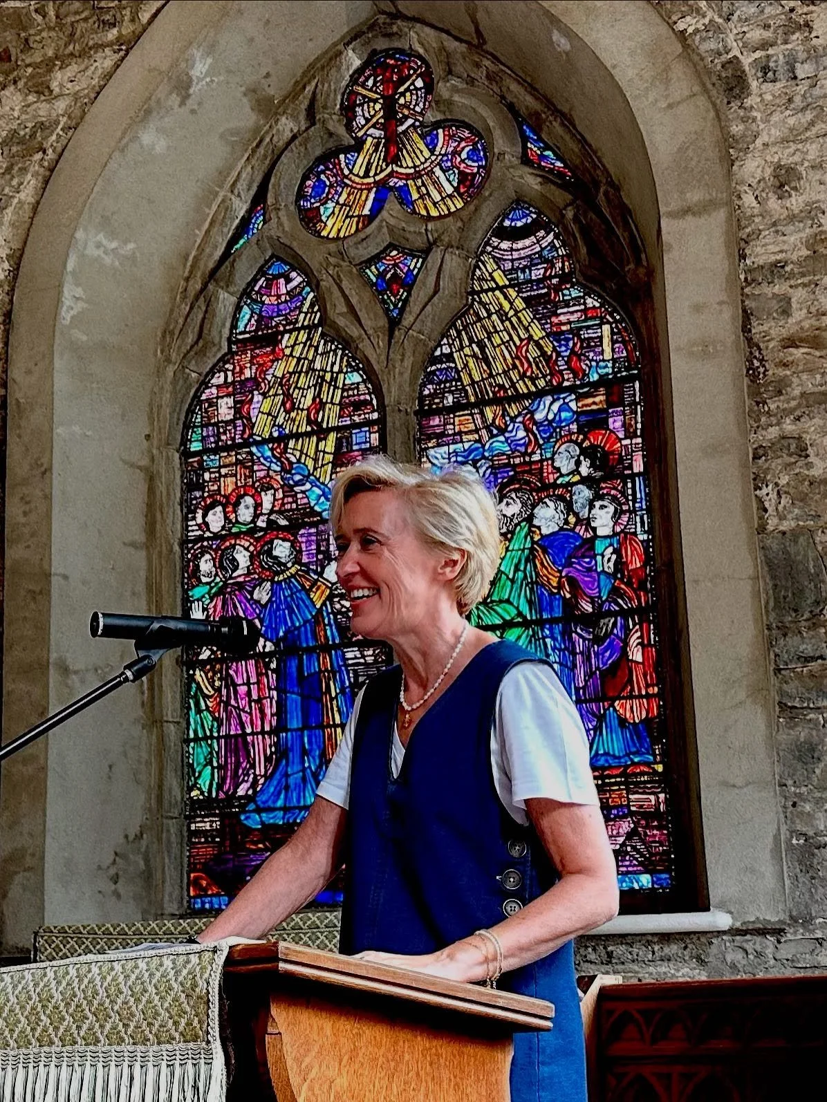 Liz at the Feis Teamhra event in Aug 2025 at the Hill of Tara