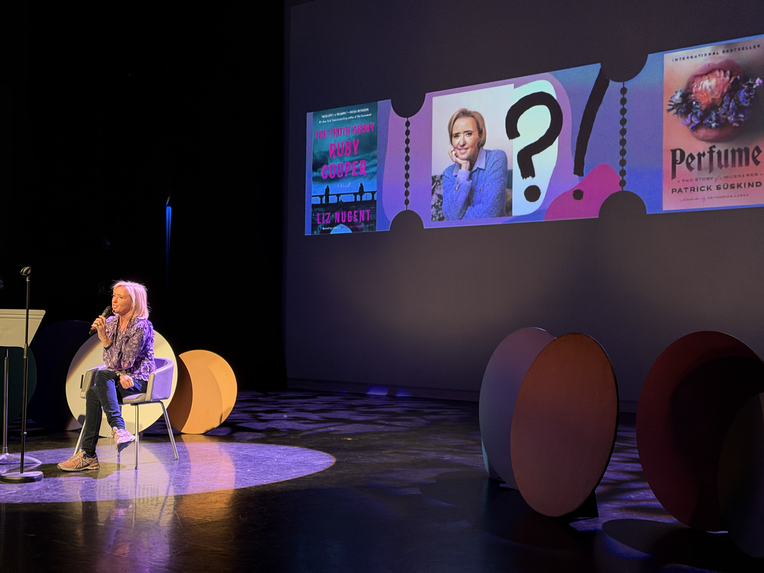 In Liz's second event in the Imaginairium at Wordfest, she joined 8 other writers to pitch a classic book