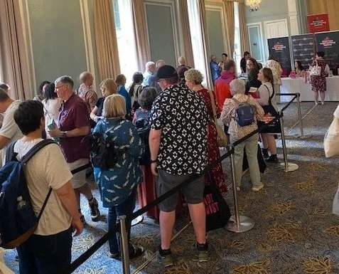 The signing queue after the Harrogate event