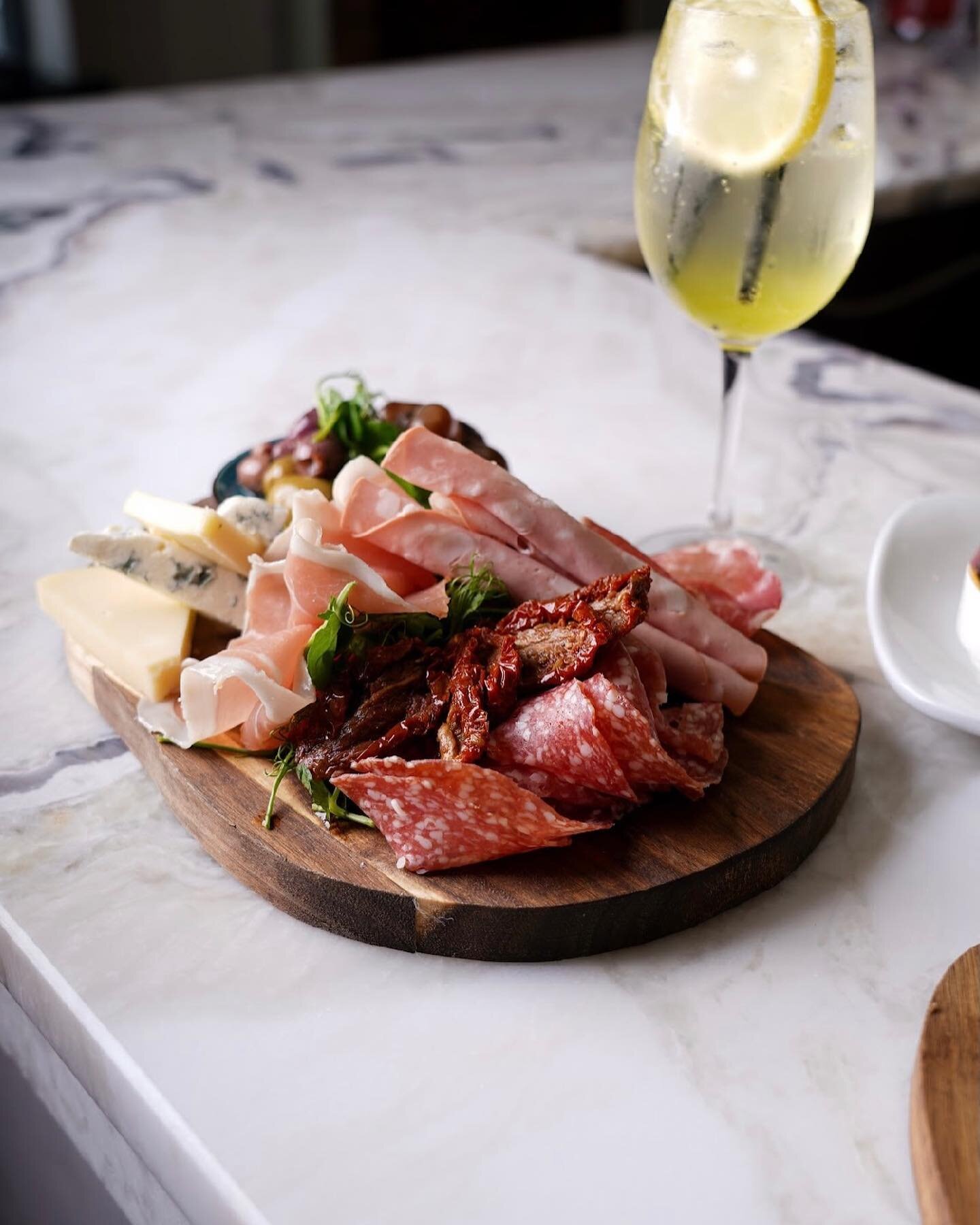 New content for @vitoriarestaurantyork 🧀😍