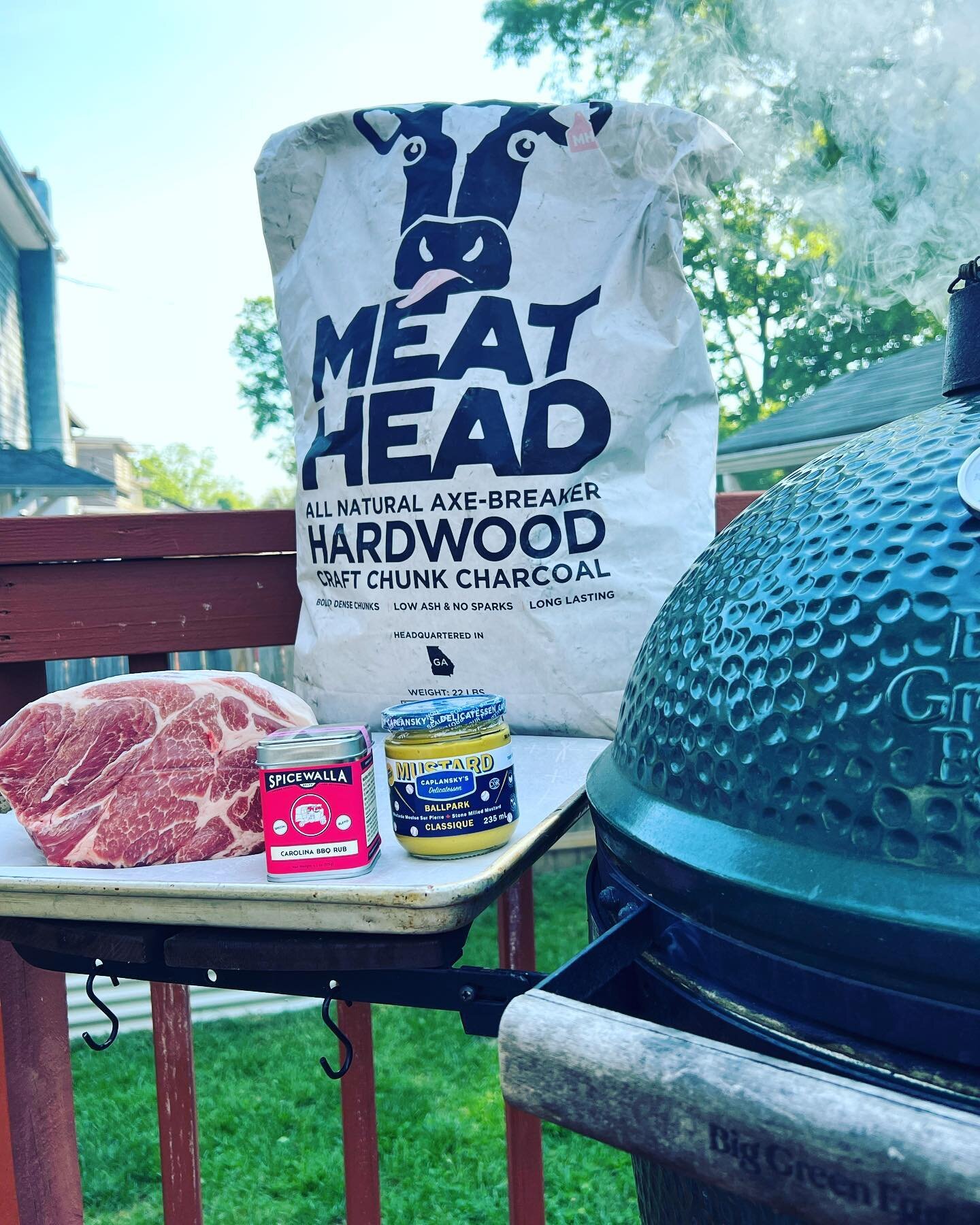 Let us help you make the most of today. 
We got all the fixins to make your BBQ dreams happen.
@autumn_olive_farms + @meatheadcharcoal + @spicewalla + @themustardparty = Sunday BBQ.
.
#ybm #bbqrke #eatroanoke #caplanskysmustard #meatheadcharcoal #aut