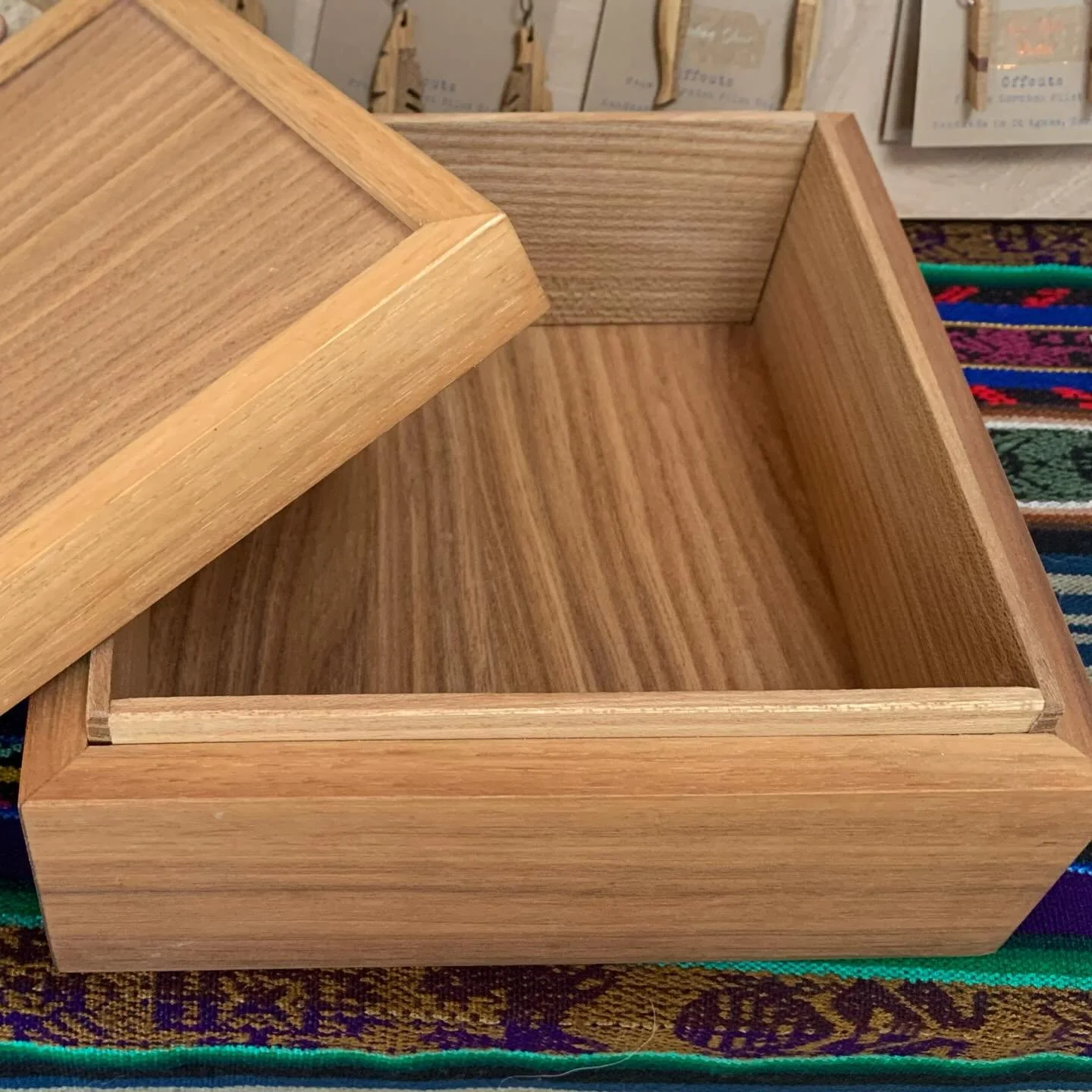 We also make bespoke items like this Elm side table which fits over the arm of our sofa, Elm picture frames made to custom sizes and a Walnut box which was a gift to me from my husband @cejenkinsboatbuilder 🥰

Find us here at @limehouseyoga Christma