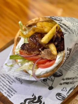 Mr+Gyro+food.webp