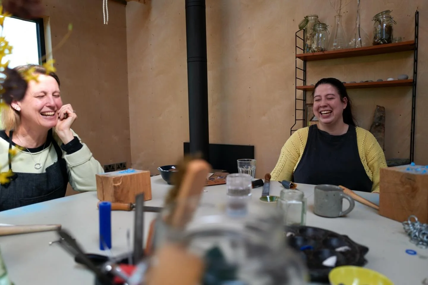 Sundae competition // stay + workshop

Recently we welcomed our competition winners Abi and her mum Lucy for their prize stay and lost wax jewellery workshop with Ania, co-owner and jewellery designer at Praktyka. Thank you to everyone who entered, s