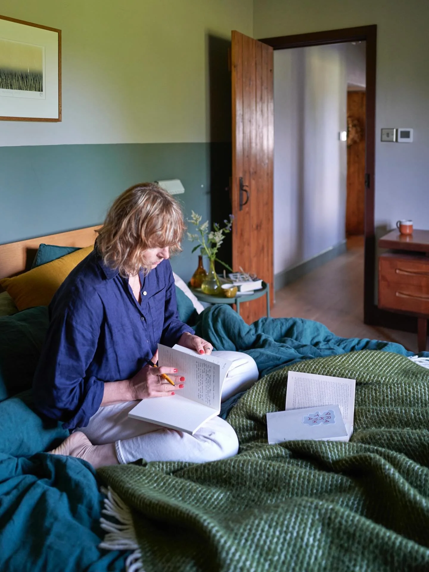 Hanging out in the Barn 

Each space we have created is private with your own garden and hammocks. Perfect to slow down, forget about to-do lists and pressing matters, and instead focus on watching the sun go down, reading in the hammock, or finally 