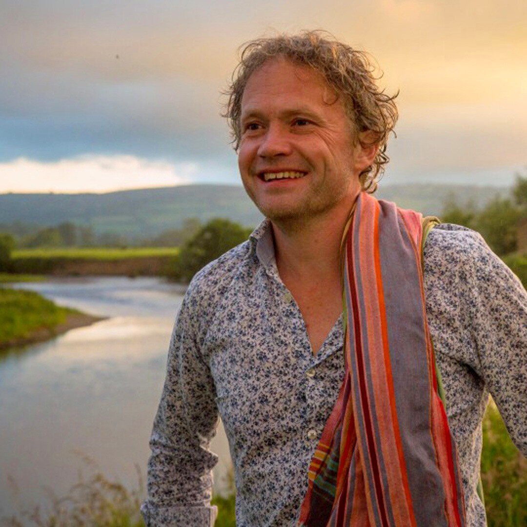 Welcome to all our recent Glove Dippers Members who joined over the weekend, thank you!

You are welcome to join us 18:30pm on Thursday 6th October 2022 with Daniel Start, co-founder of Wild Things Publishing @wildswimming, for a special evening Roos