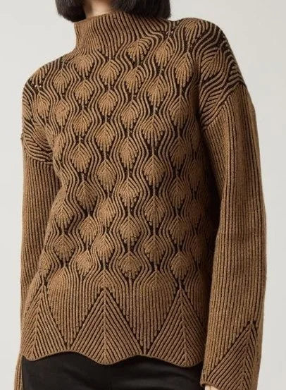 Lysee-Rhea-Scallop-Edge-Sweater.jpg