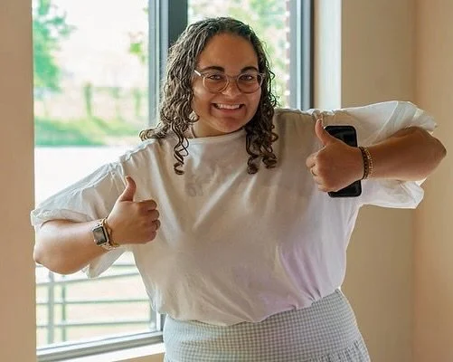 Two thumbs up because Sunday is tomorrow! 10 A.M come join us to worship Jesus and gather as family! We can&rsquo;t wait to see you!

#church #Jesus #lifehouse #springhilltn #family #explore