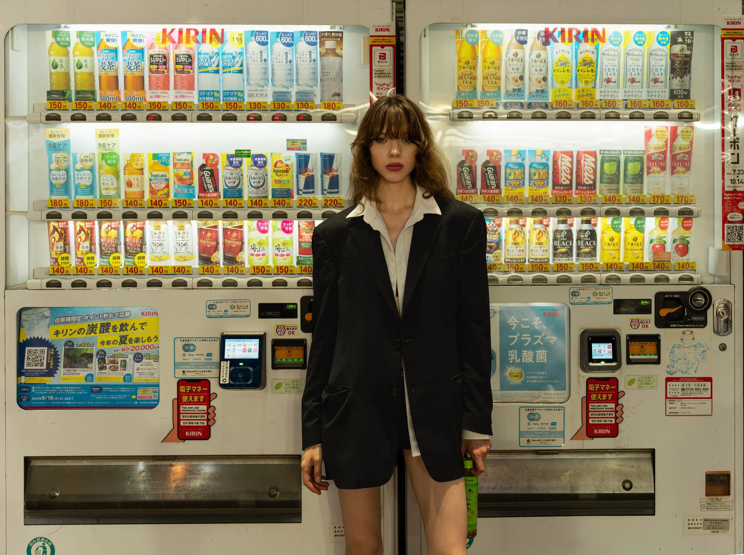 VSTokyo-VendingMachine.jpg