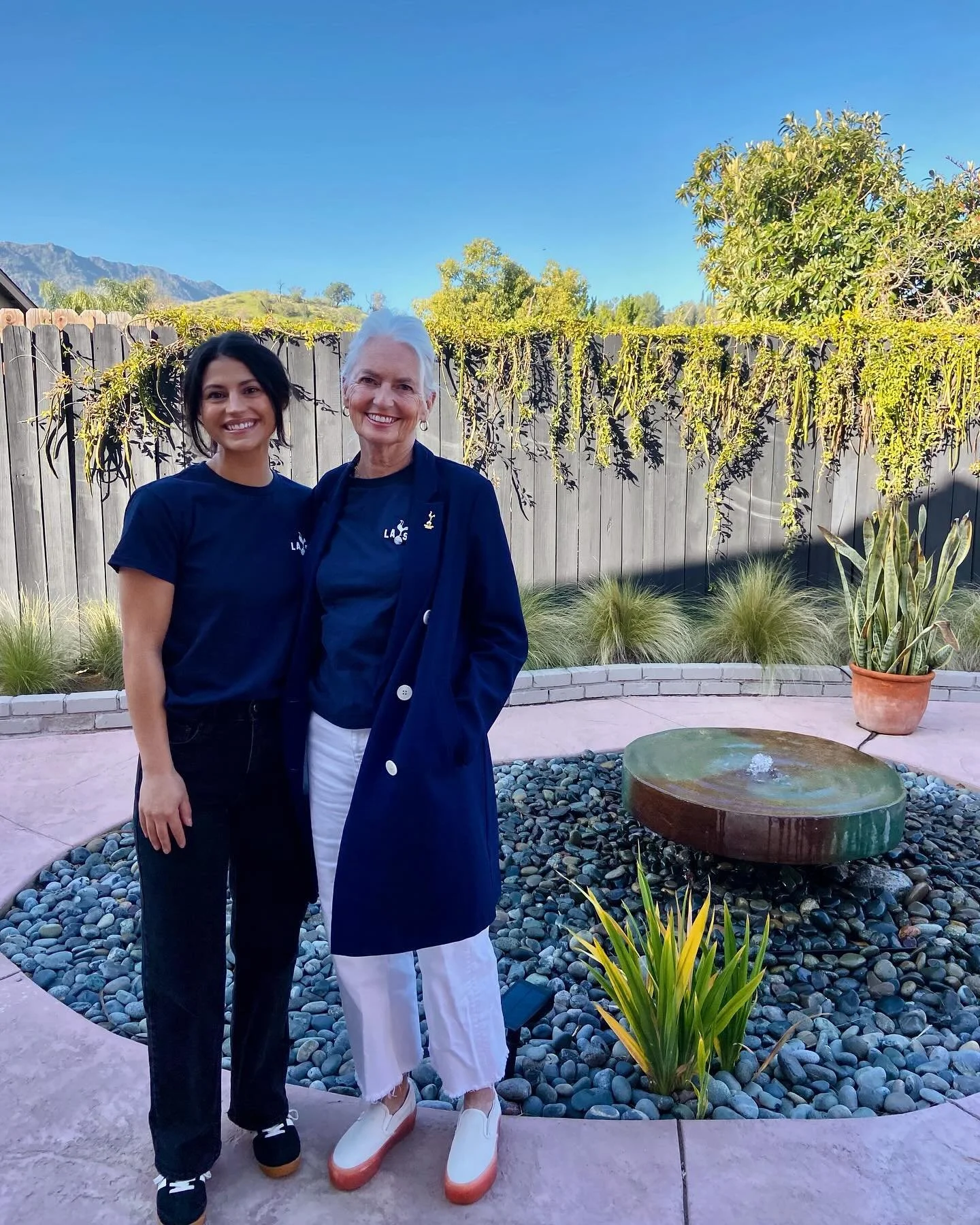 Malibu Spurs, Kaitlyn and Maria, are off to @thegreyhoundbarandgrill to join the LA Spurs 🩵 time for a cheeky morning pint! #tottenham #laspurs #malibuspurs #premierleague #coys #thfc