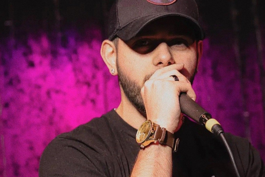 Photos from John Anthony’s Performance in Philly