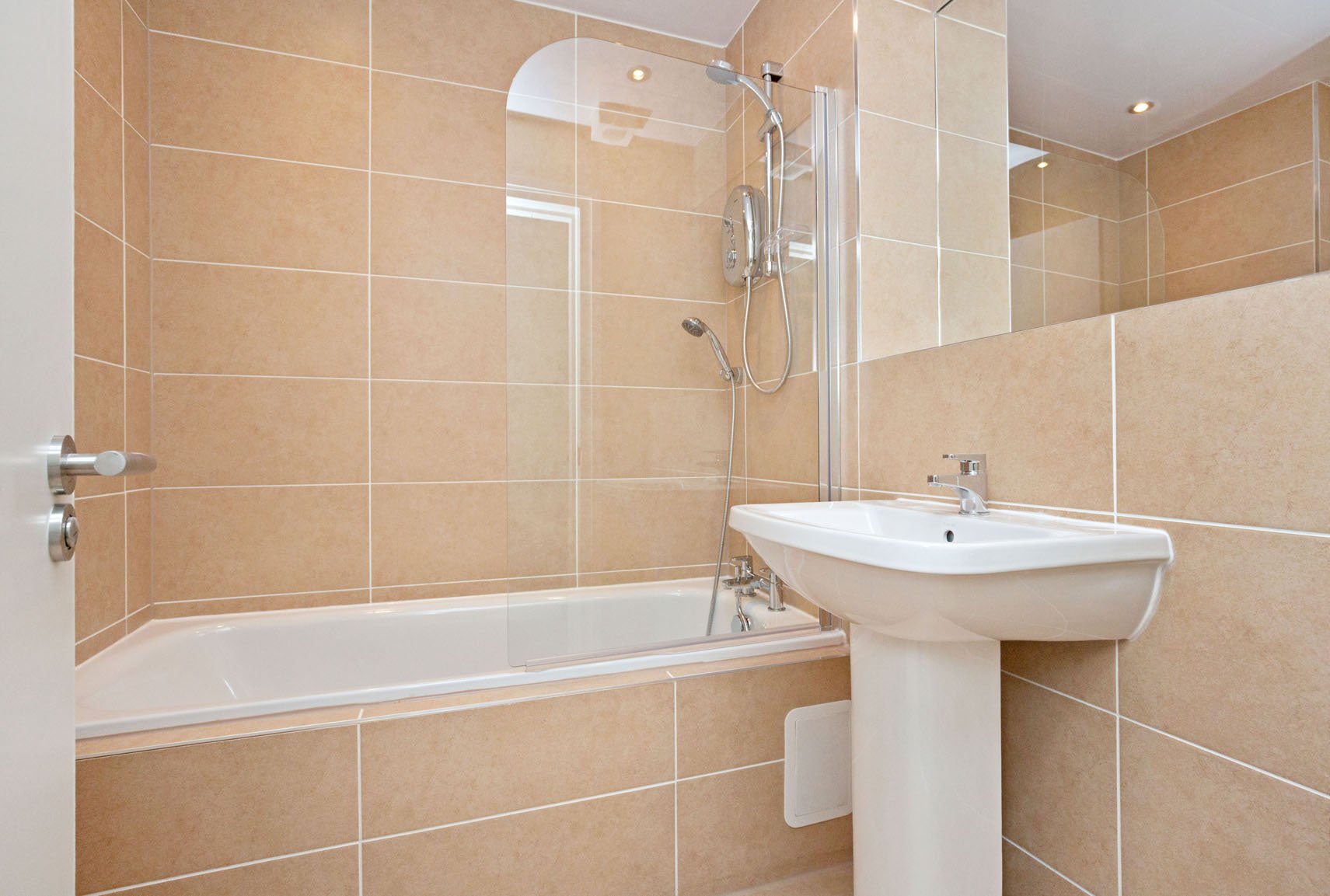 showerroom.jpg