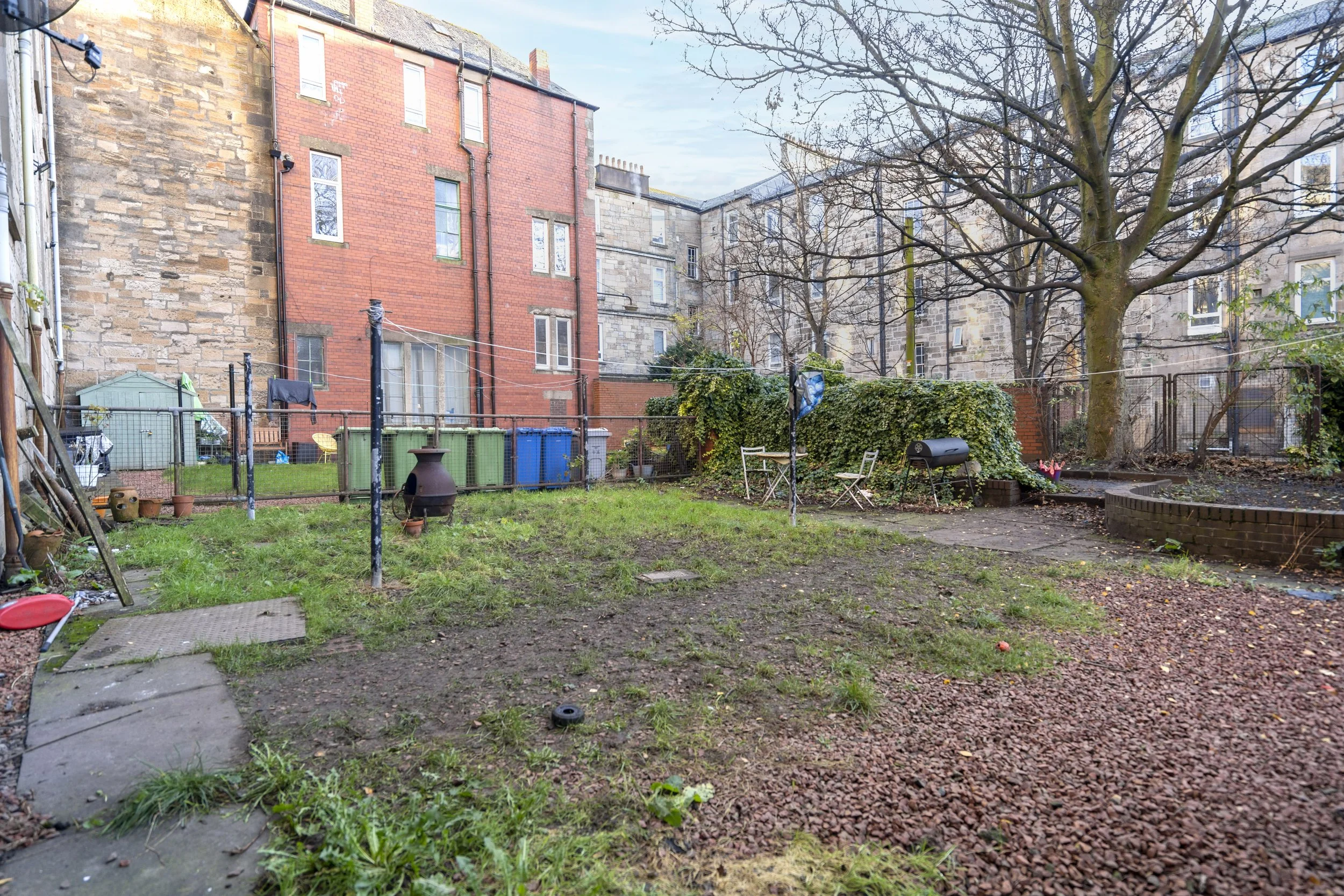 64 3f1 Roselea Drive, Glasgow (16).jpg