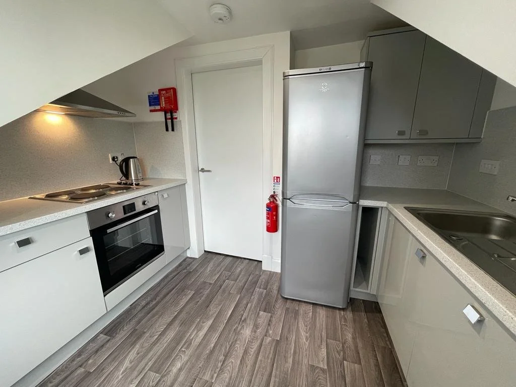 Kitchen 3.jpg