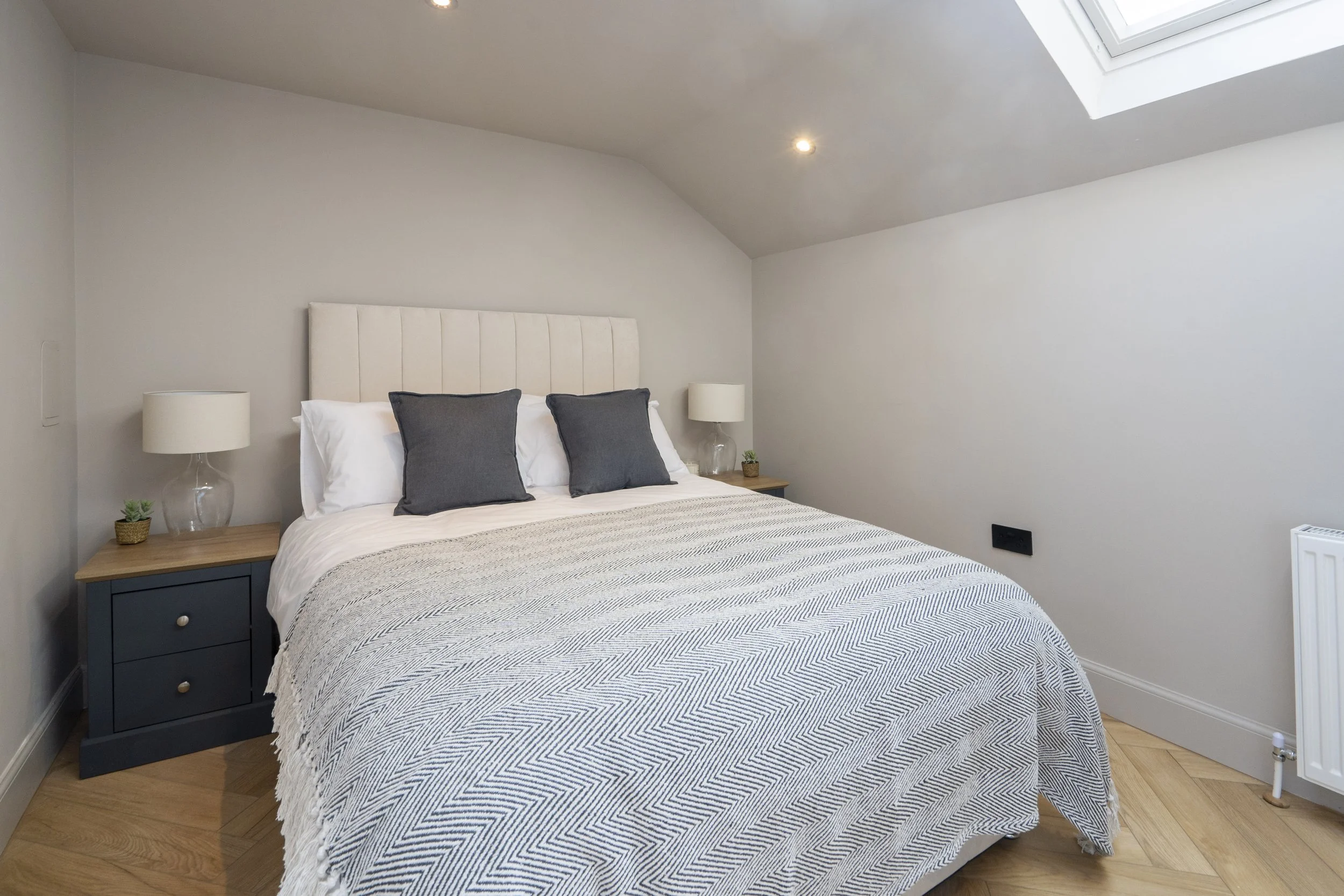 24 Dean Park Mews, Edinburgh, EH4 1ED (14).jpg