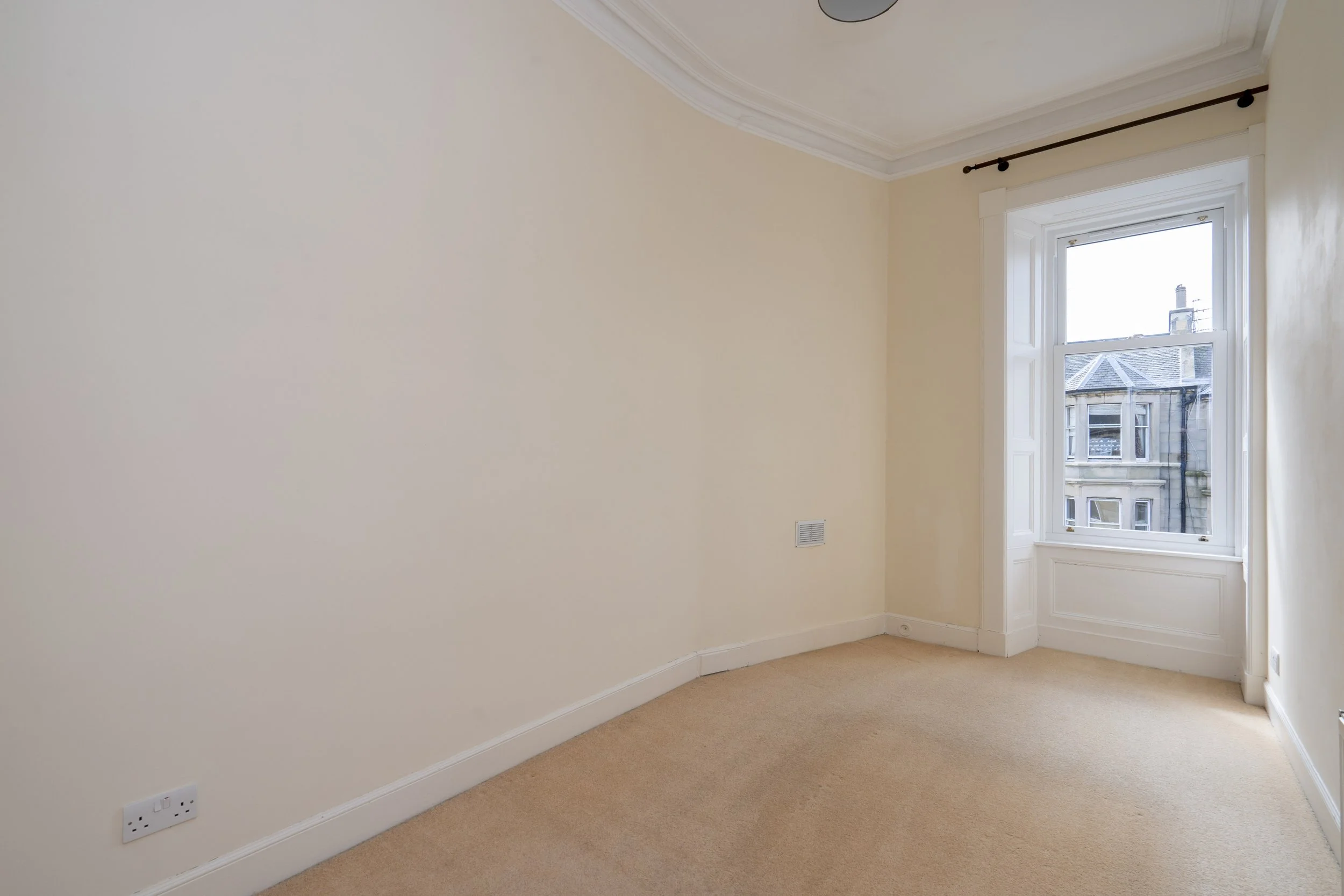 27-8 Comely Bank Street, Edinburgh, EH4 1AR (7).jpg
