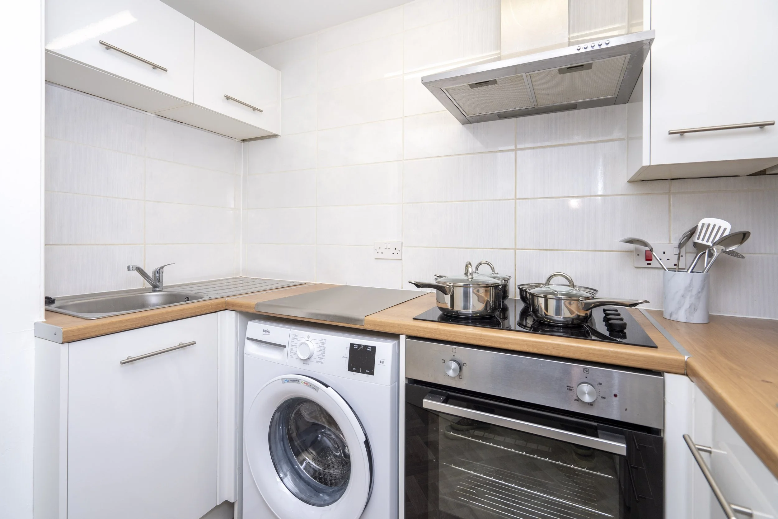 51D (1F2) Milnbank Road, Dundee, DD1 5PY (9).jpg